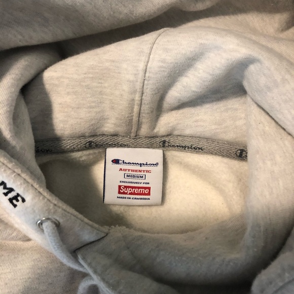 Supreme x Champion Hooded Sweatshirt - Picture 3 of 3